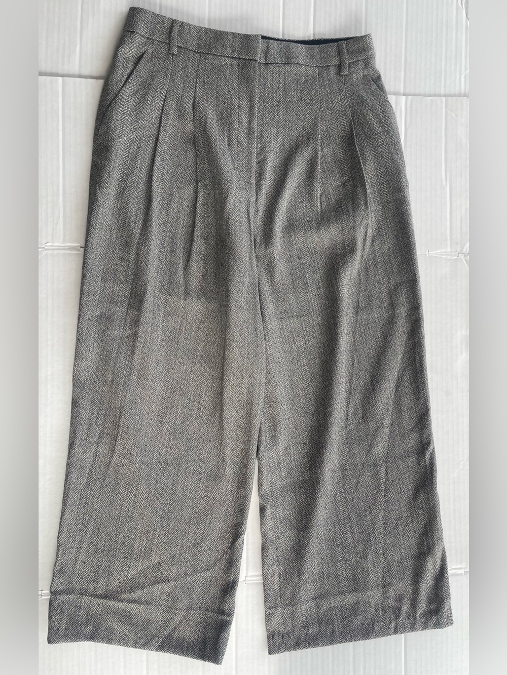 H&M Gray Wide-Leg Tailored Trousers